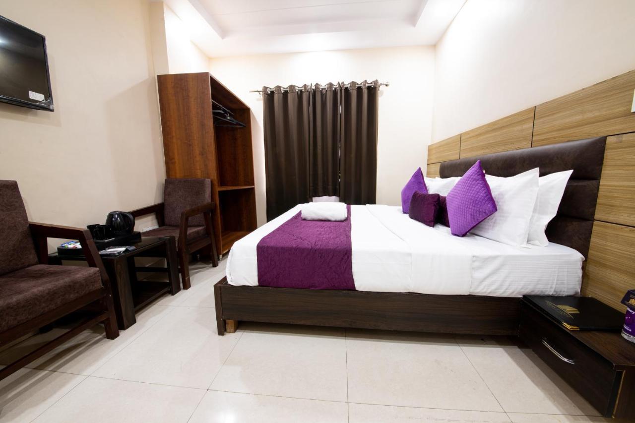 Perfect Stayz Dwarkesh - Hotel Near Haridwar Railway Station Экстерьер фото